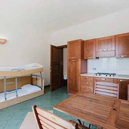 Casa Paradise Piano Terra Feriehus *