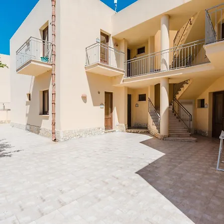 Holiday home Casa Paradise Piano Terra *