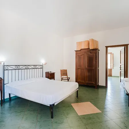 Holiday home Casa Paradise Piano Terra