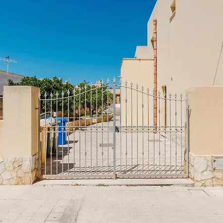 Casa Paradise Piano Terra بيت للعطل *